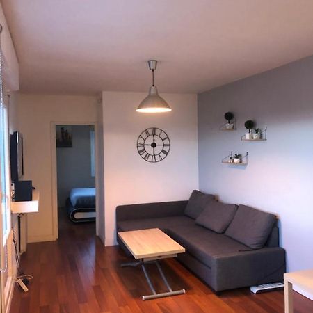Appartement T2 - Proche Rer Sartrouville Esterno foto